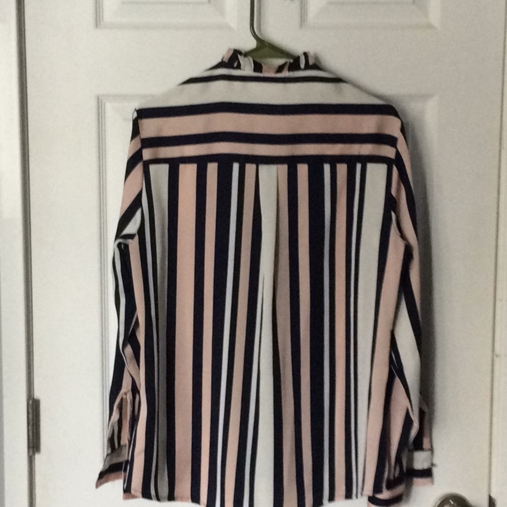Express Buttondown - Picture 4 of 4